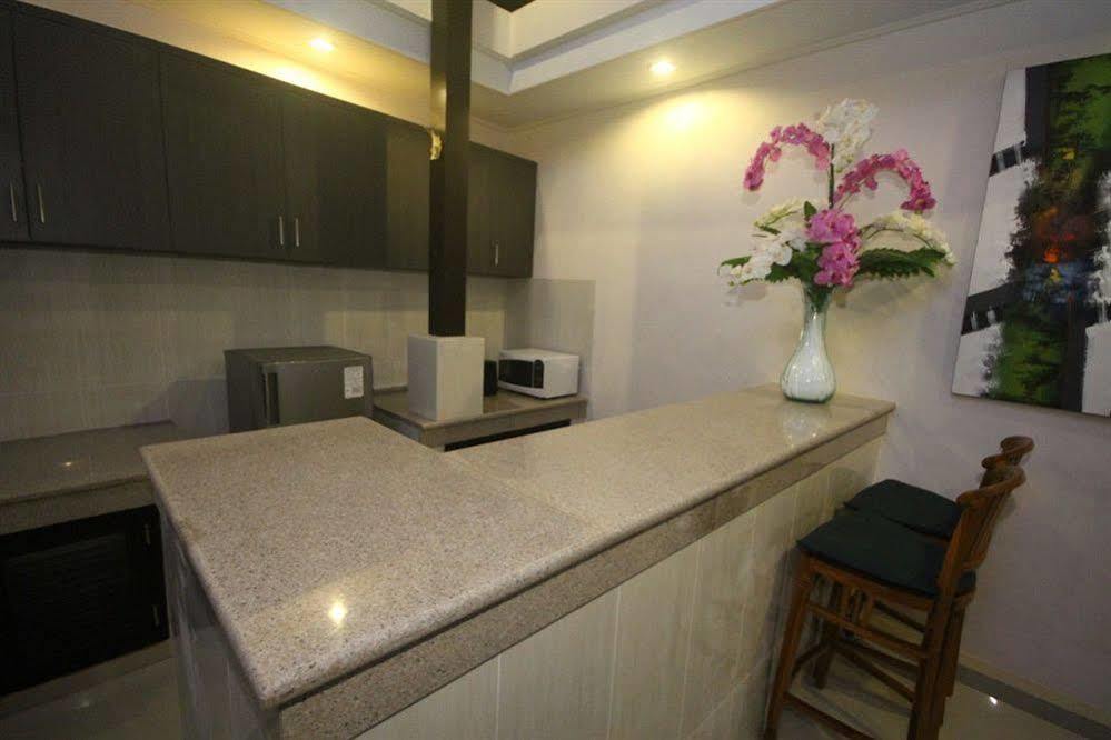 Kubal Villa Seminyak Extérieur photo